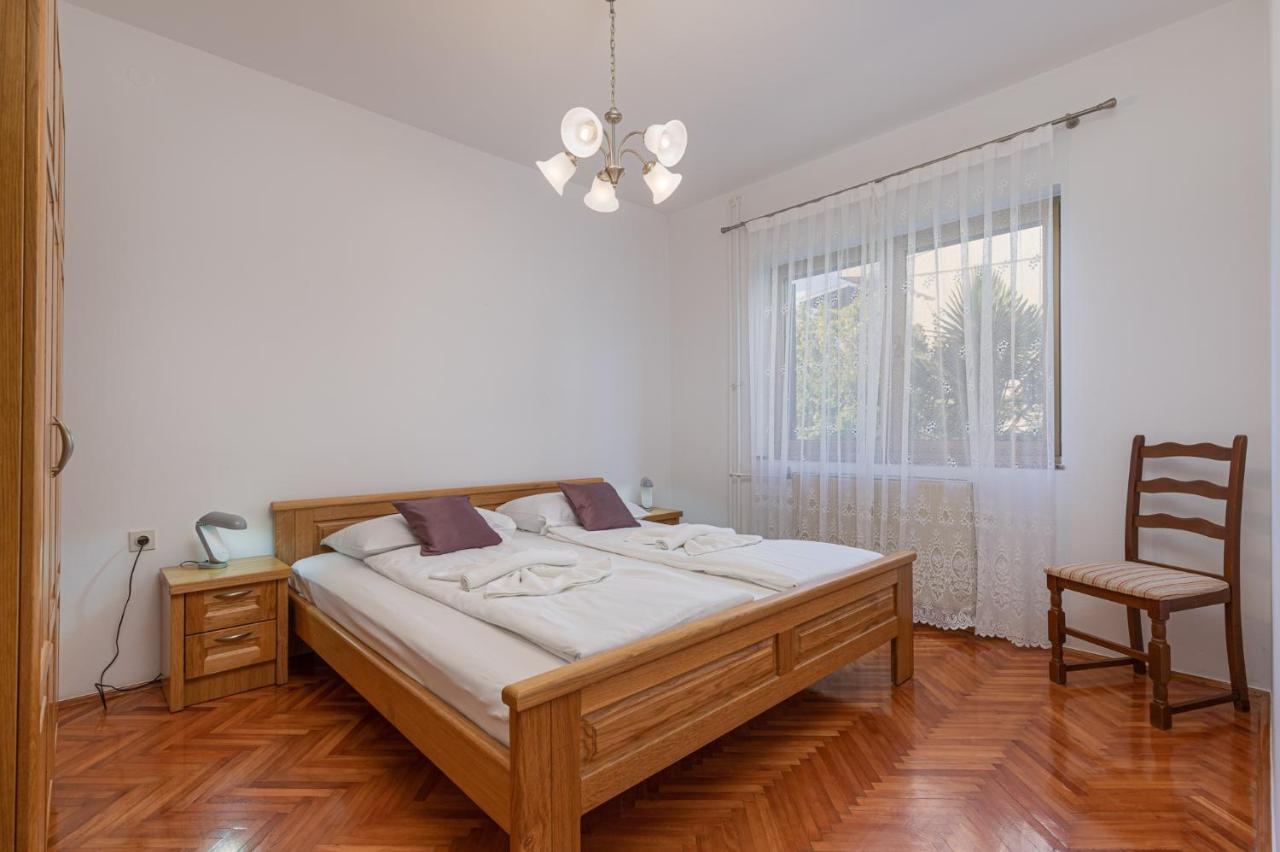 Mima Apartment โปเรช ภายนอก รูปภาพ