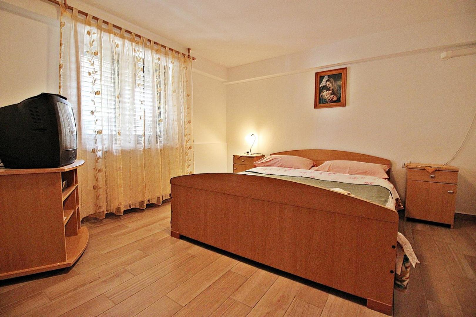 Mima Apartment โปเรช ภายนอก รูปภาพ